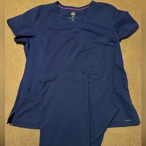 Healing Hands, Navy blue scrubs. Top 2x (fits like XL), Pants XL